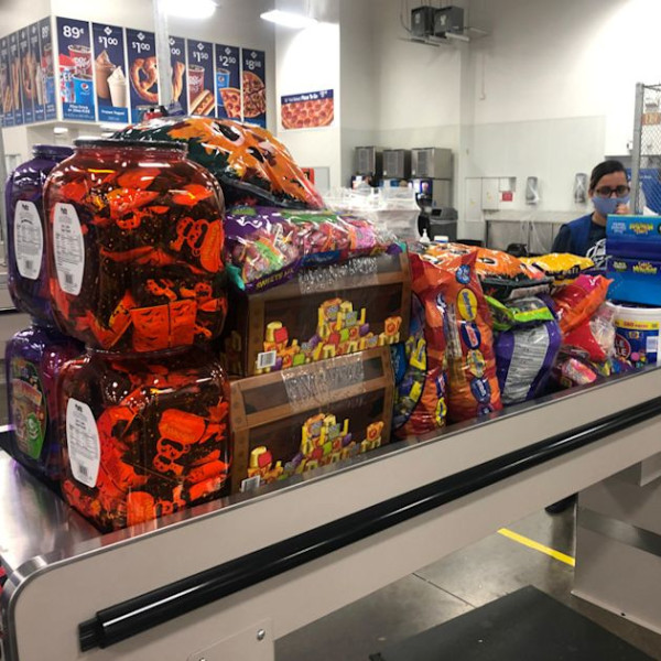 Booker T.’s Literacy drive-thru Truck or Treat